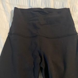 Black lululemon leggings
